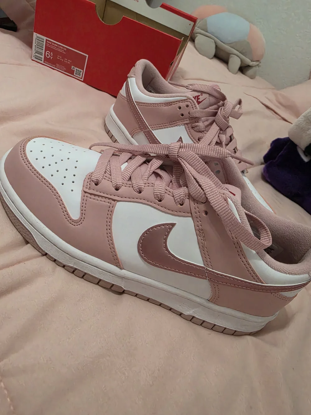BIG KIDS Nike DUNKS low - Glazed Pink/White